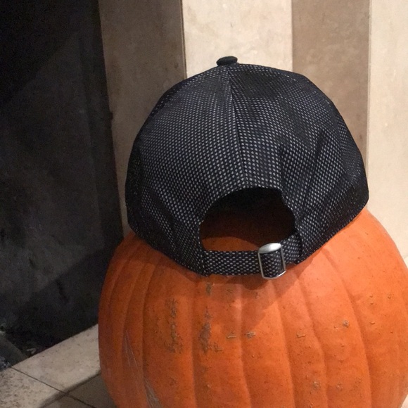 Raiders reflective hat - Picture 4 of 6